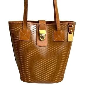 Dooney and Bourke brown leather vintage tote bag w/ press lock. Rare Italy